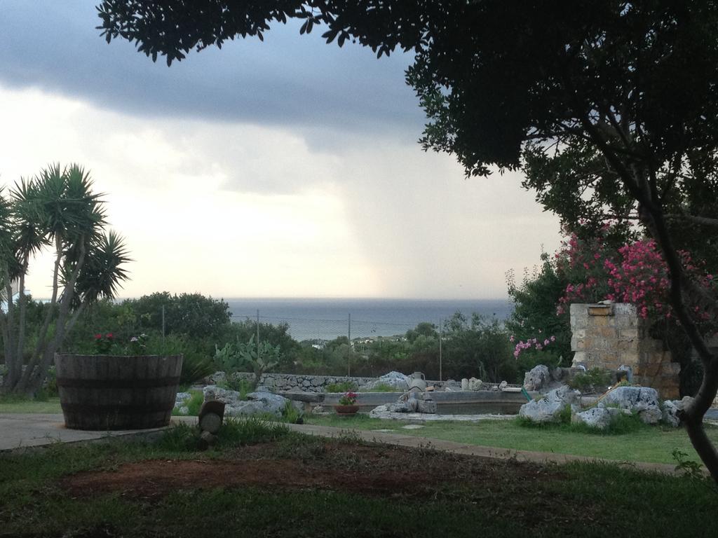 Contrada Borgin Bed and Breakfast Marina Di Pescoluse Buitenkant foto