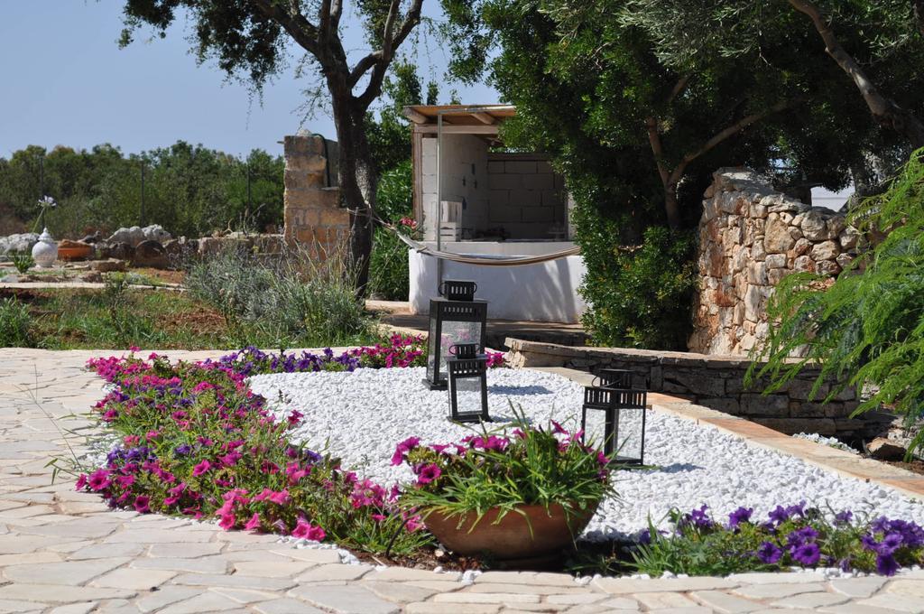 Contrada Borgin Bed and Breakfast Marina Di Pescoluse Buitenkant foto